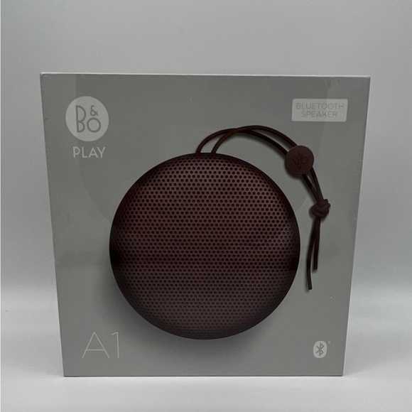 NWT BANG & OLFUSEN BeoPlay A1 Deep Red Wireless WProof Bluetooth Speaker - Picture 6 of 8